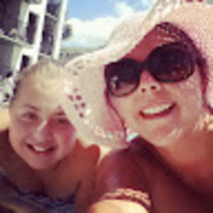 Meet your Posher, April